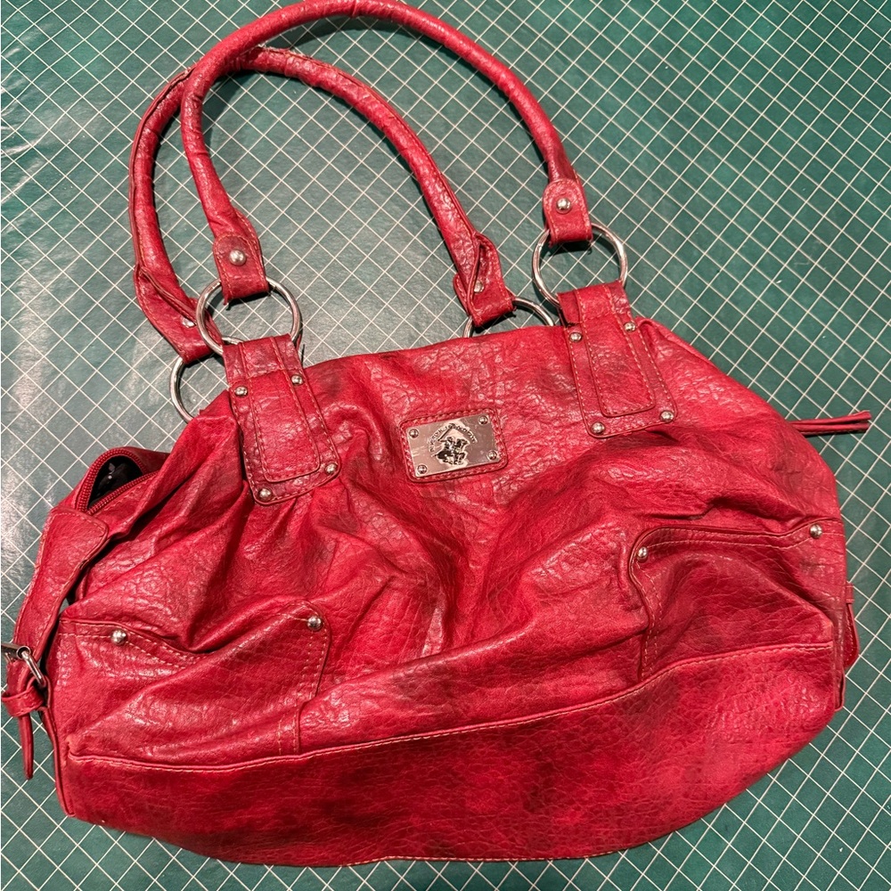 Elegant Red Shoulder Bag